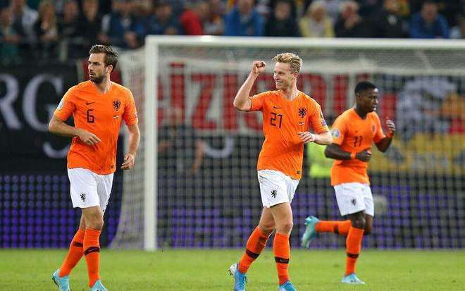 荷兰08欧洲杯客场