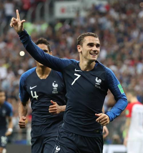 16欧洲杯法国首发的相关图片