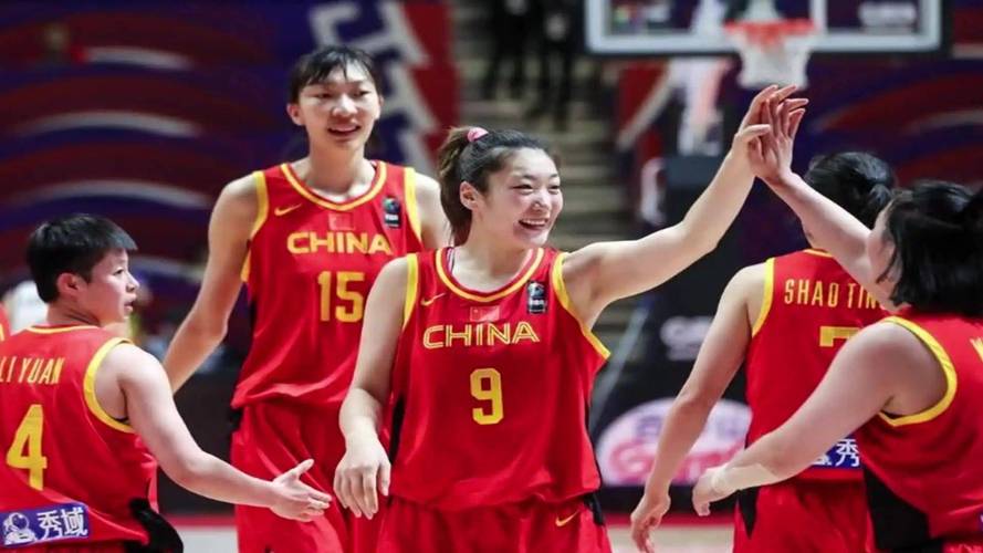 中国女篮vs美国成绩如何的相关图片
