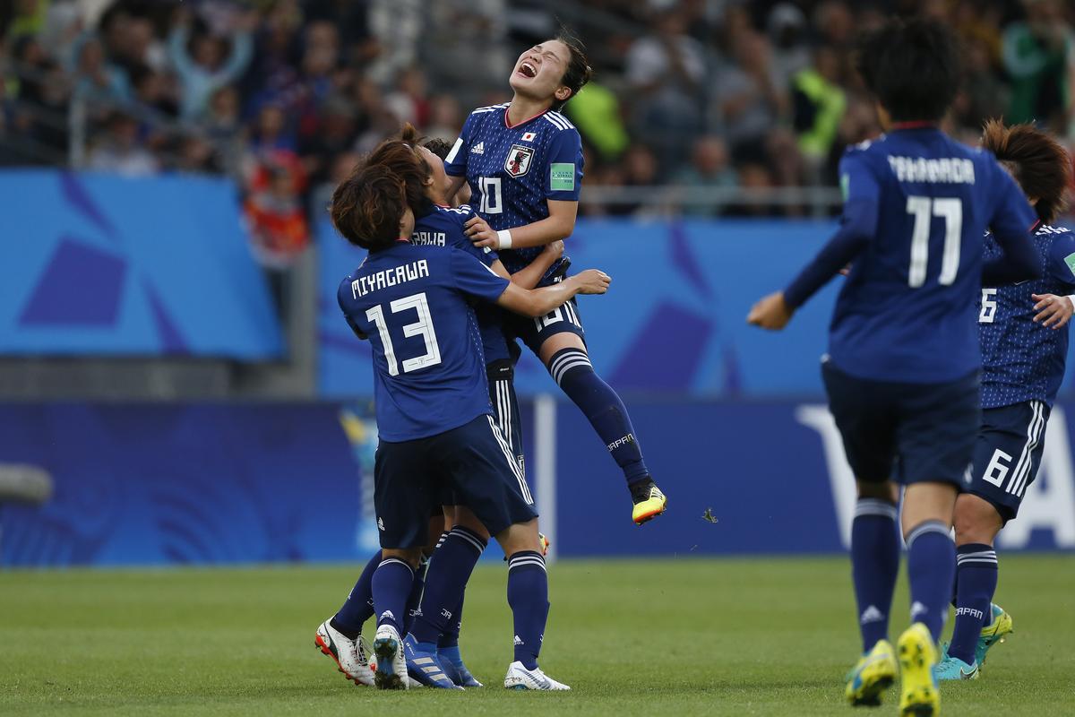 女足vs日本图片的相关图片