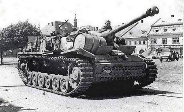 德国坦克vs日联坦克的相关图片