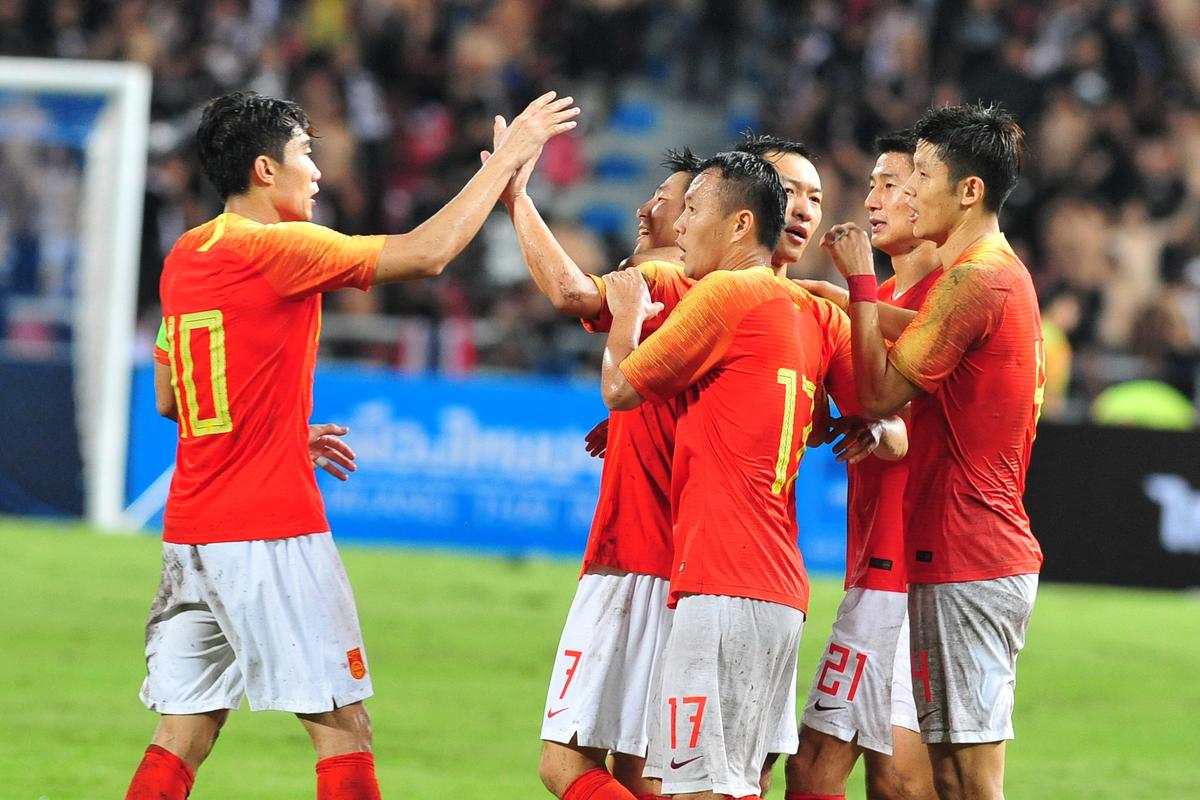 日本男足vs泰国男足3比0的相关图片